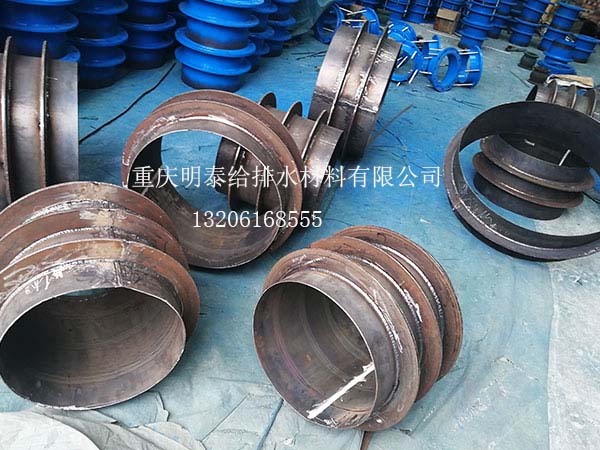 無論用哪個型號防水套管需要做好規(guī)范施工 無論用哪個型號防水套管需要做好規(guī)范施工